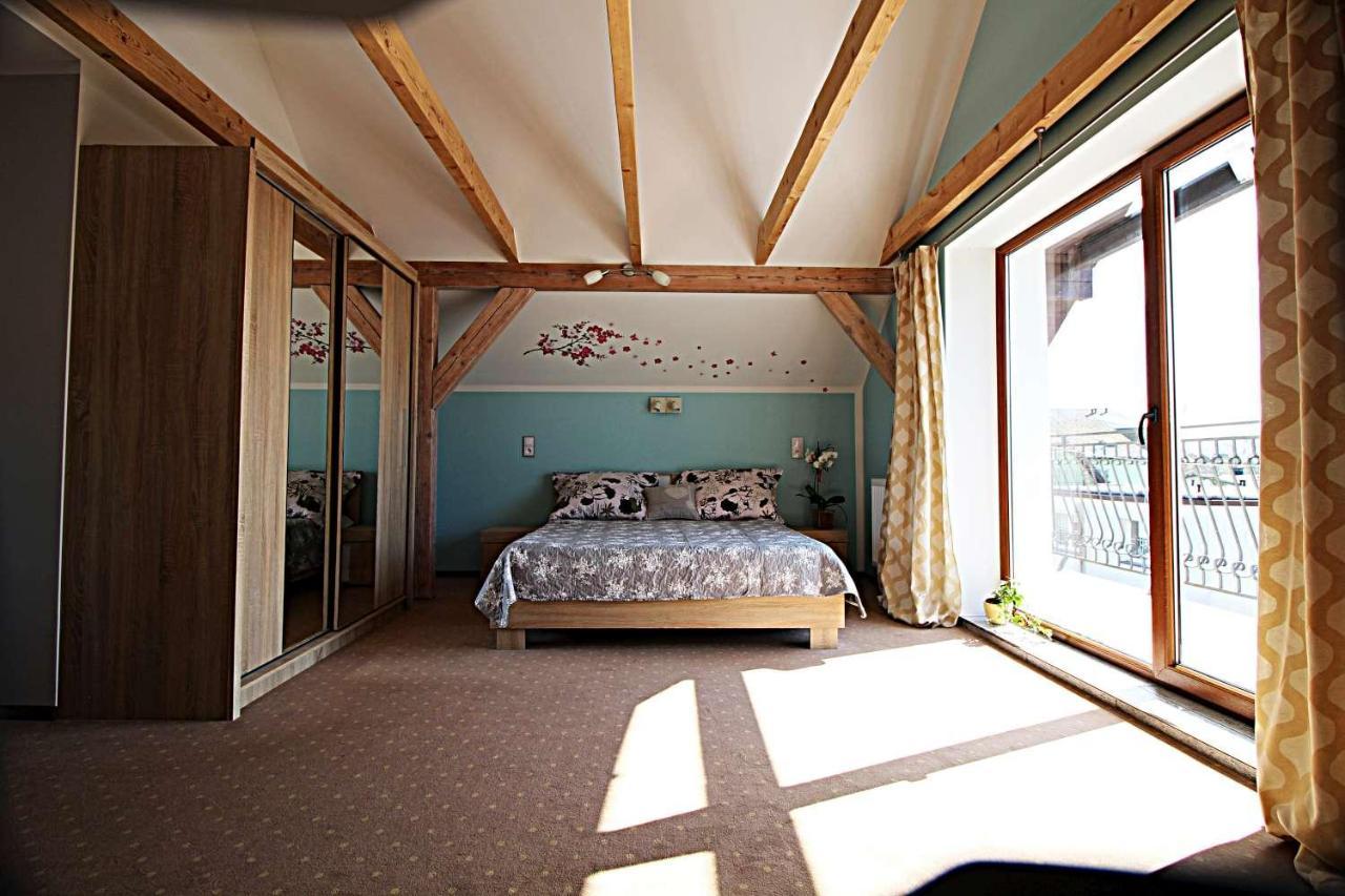 Renatka Przy Plazy Apartment Uniescie Luaran gambar