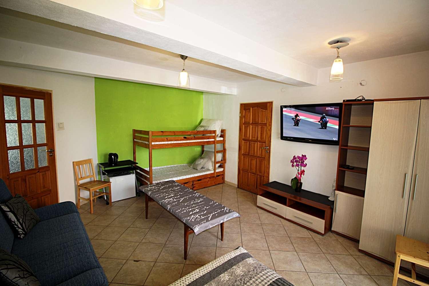 Renatka Przy Plazy Apartment Uniescie Luaran gambar