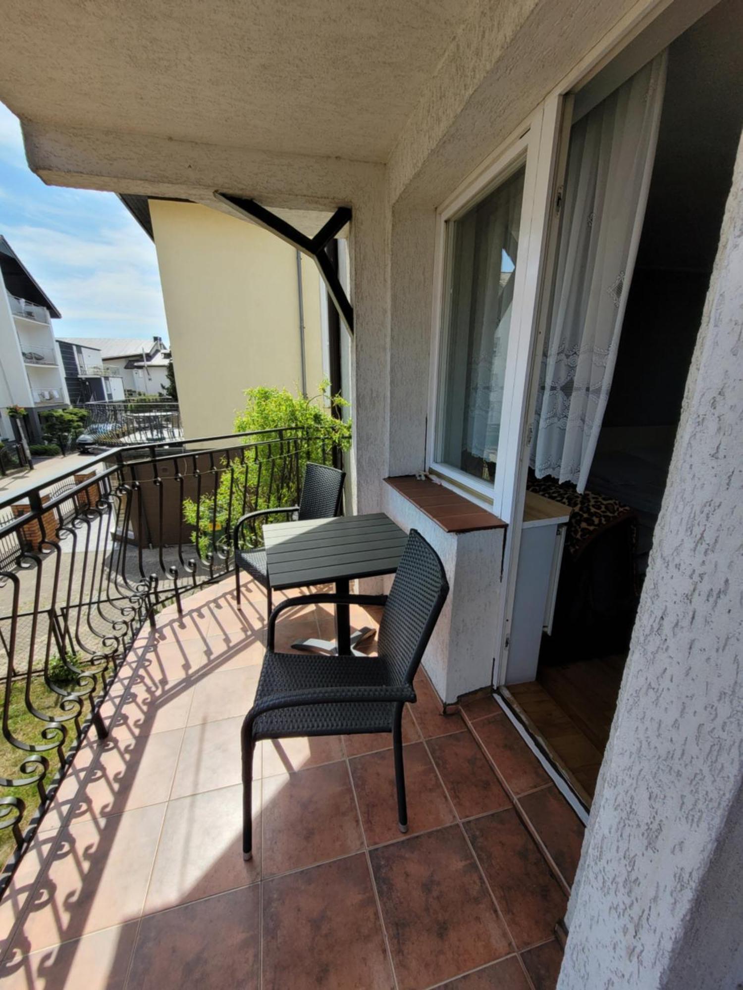 Renatka Przy Plazy Apartment Uniescie Luaran gambar